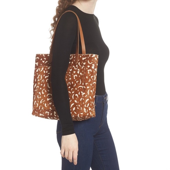 Madewell Medium Transport Tote Printed Calf Hair - Picture 4 of 15